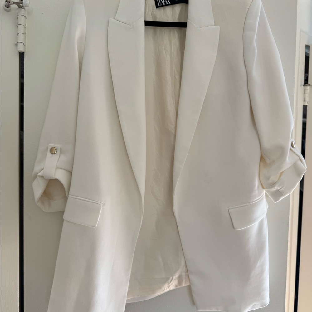 Zara White Blazer